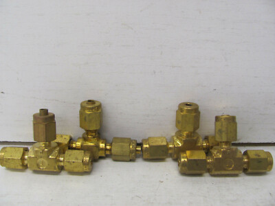 LOT OF 4 TYLOK BRASS UNION TEE FITTINGS B-2-3TTT-2 1/8 X 1/8 X1/8 NEW(OTHER)