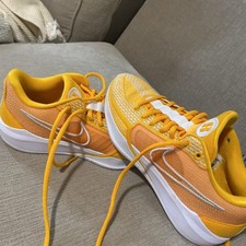 Nike Sabrina 1 TEAM "University Gold/White" Women's Basketball Shoe
