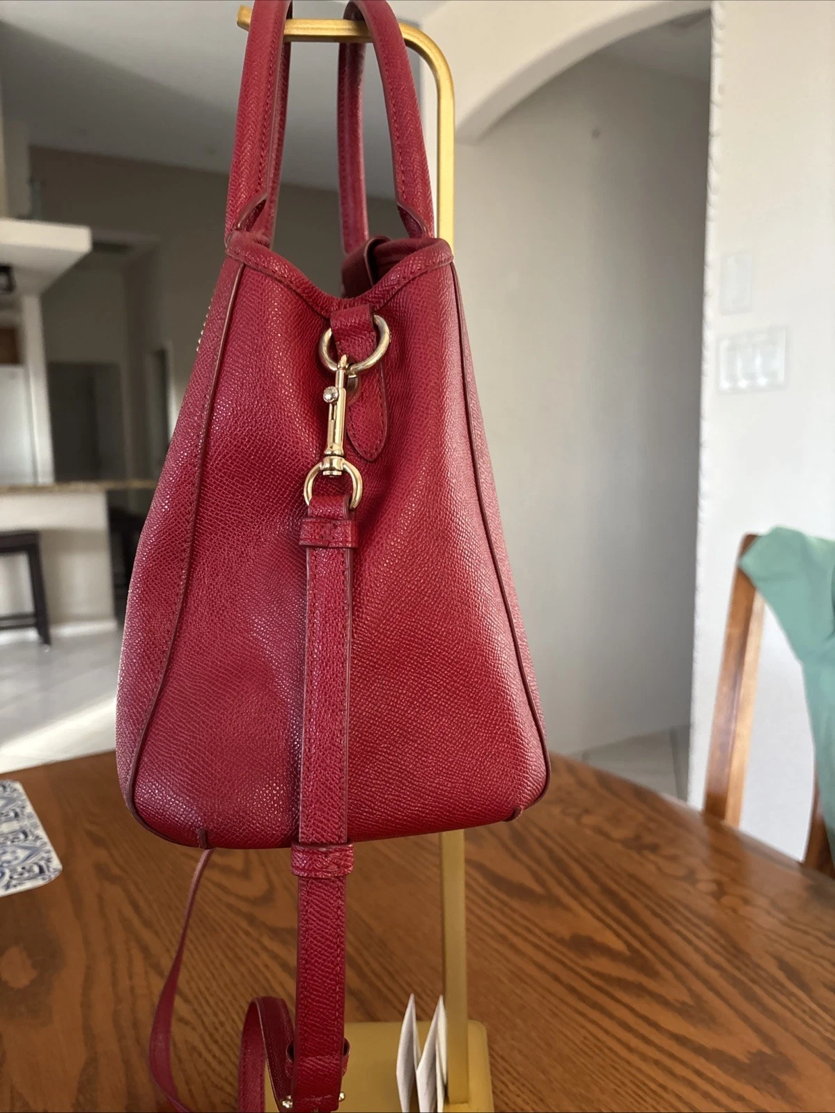 Borsa a tracolla Coach Margot in pelle colorblock rossa F37248 certificato di autenticità