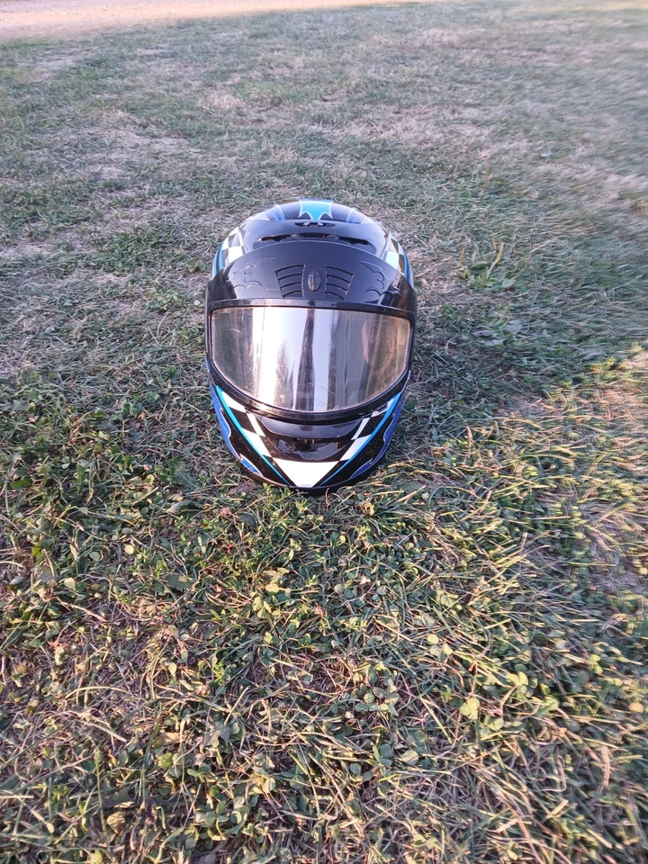 Casco de diseño Chokko para moto de nieve Foto 2 de 3