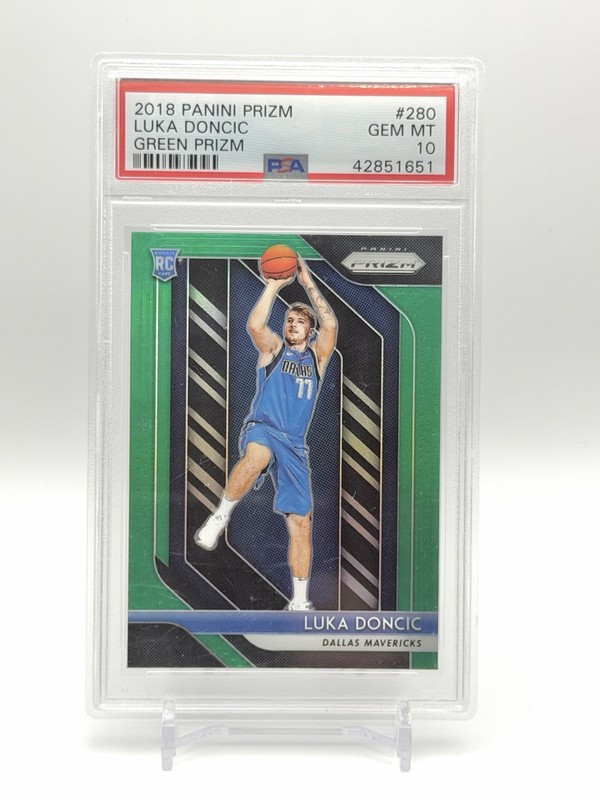 2018-19 Panini Prizm Luka Doncic GREEN PRIZM #280 (RC) Mavericks PSA 10