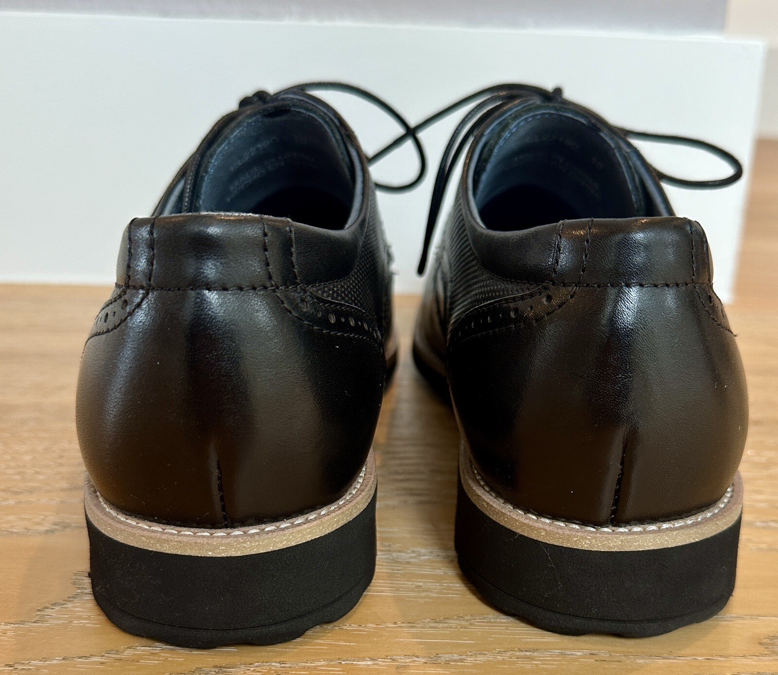 SAOLA English Laundry da uomo Dexter Oxford nero taglia 10 ottime condizioni