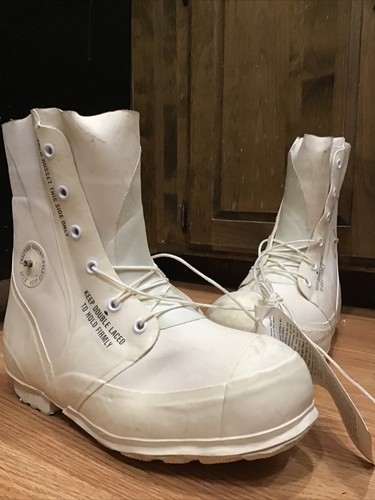 US Military MICKEY MOUSE BUNNY BOOTS 