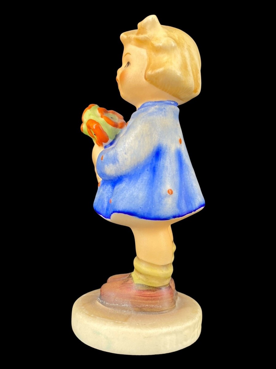 1957 Hummel Goebel German Porcelain Girl with Nosegay #239/A