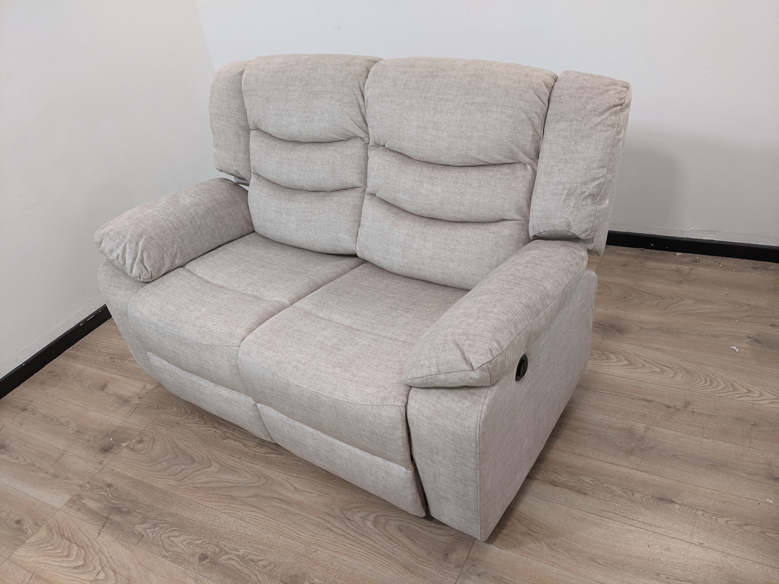 Oak Furnitureland Grayson 2 Seater Electric Recline Sofa Plush Beige