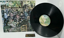 Rod Stewart A Night On The Town Record Alubm 33 w/ Original Sleeve