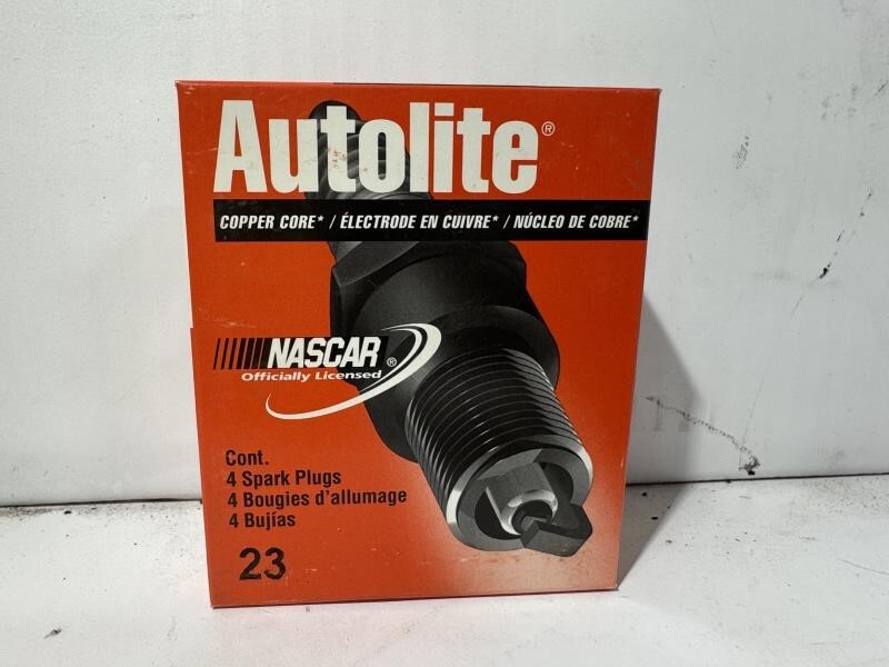 MUSTANG   1969 Spark Plug 19868