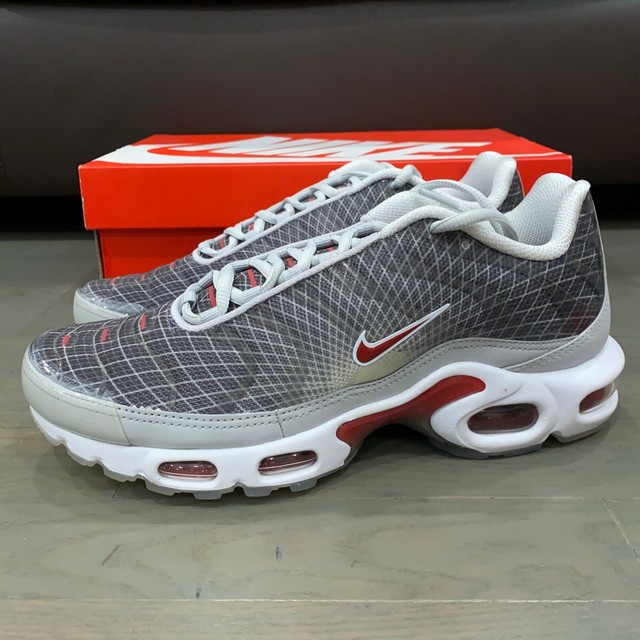 air max plus og grey