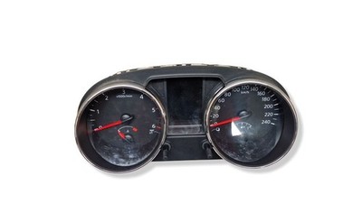 Nissan Qashqai 2011 Diesel Vorne links Geschwindigkeitsmesser Cockpit 24810BR54B