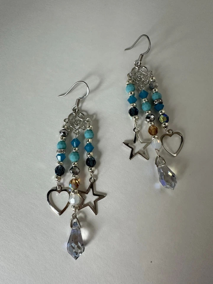 Pendientes Celestiales Kirks Inspirados en la Locura Pendientes Hechos con Cristales de Swarovski Foto 3 de 4