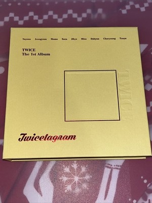 TWICE 1st Album Twicetagram B Ver. CD+108p Booklet+Cover + P.Card K-Pop Yellow