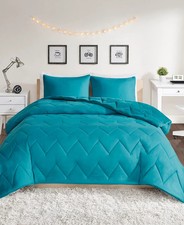Intelligent Design Kai Chevron Plush to Microfiber Comforter Set, King/Cal King