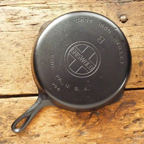 Vintage GRISWOLD Cast Iron SKILLET Frying Pan # 8 LARGE BLOCK LOGO - Ironspoon