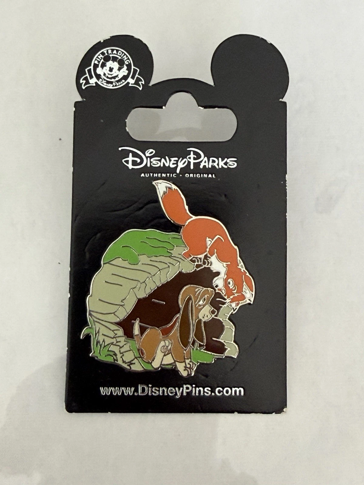 2015 Disney Parks Fox and the Hound Pin Tod & Copper Pin NOC