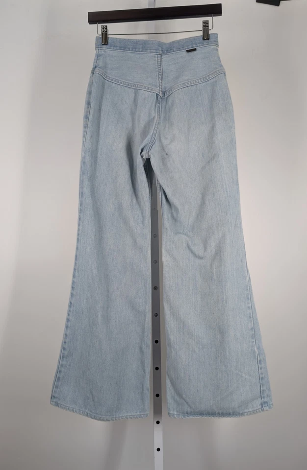 Jeans Wrangler Vintage Años 60 70 Campana Parte Inferior Acampanada Desteñida EE. UU. Denim Western 27 X 28 Foto 3 de 4