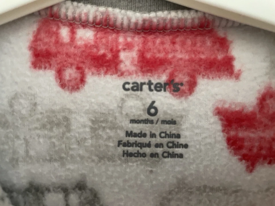 Carter's Baby Boys Allover Fire Trucks Cozy Fleece Snap-Up Sleep & Play White 6M - Imagem 2 de 4