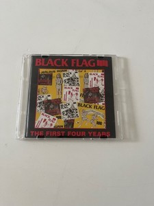 US盤レコード BLACK FLAG『THE FIRST FOUR YEARS』 BLACK FLAG - FIRST FOUR YEARS / SINGLES - Amazon.com Music
