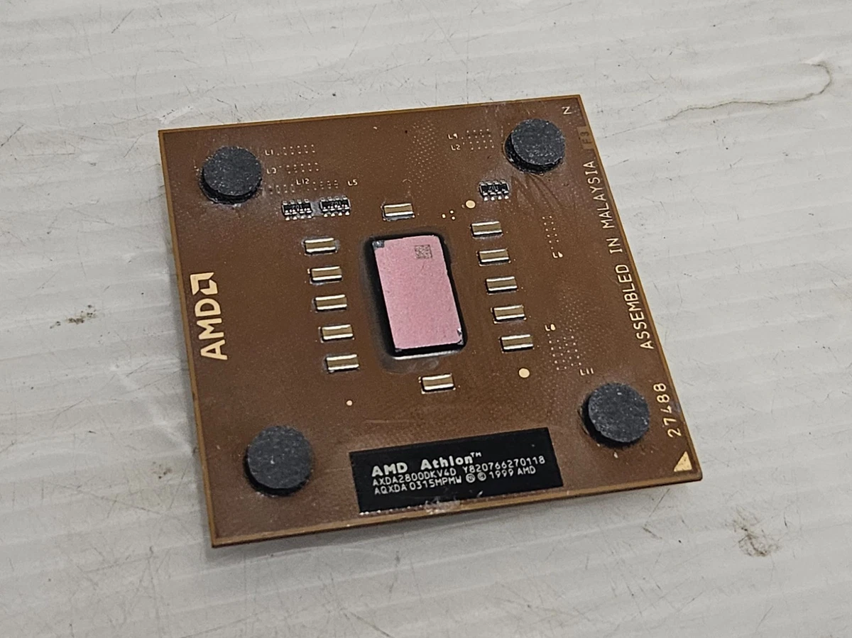 AMD Athlon XP 2600+ Low Power – Socket 462 (AXDL2600DLV4D) – Processeur Rétro