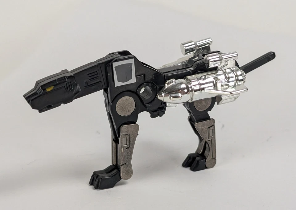 Takara Transformers Collection #18 Ravage Cassette 💯 Complete Action Figure  - Image 3 of 3