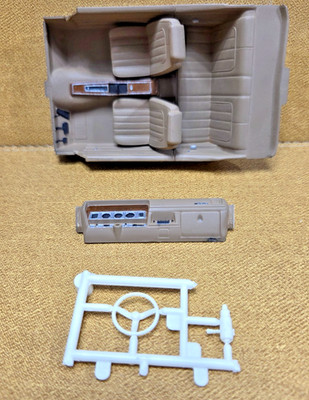 1970 Buick GSX COMPLETE INTERIOR PAINTED 1:24  Revell/Monogram NEW Model  PARTS