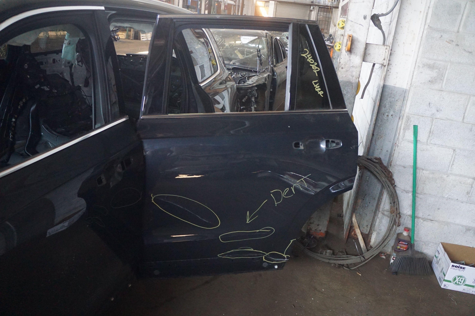 Rear Left Driver Side Door Shell Grey 492 OEM 32321822 Volvo XC90  