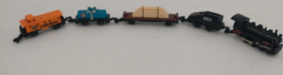 Juego de tren micro máquina Galoob máquina de vapor licitadora caboose Illinois Central 1989 Foto 2 de 4