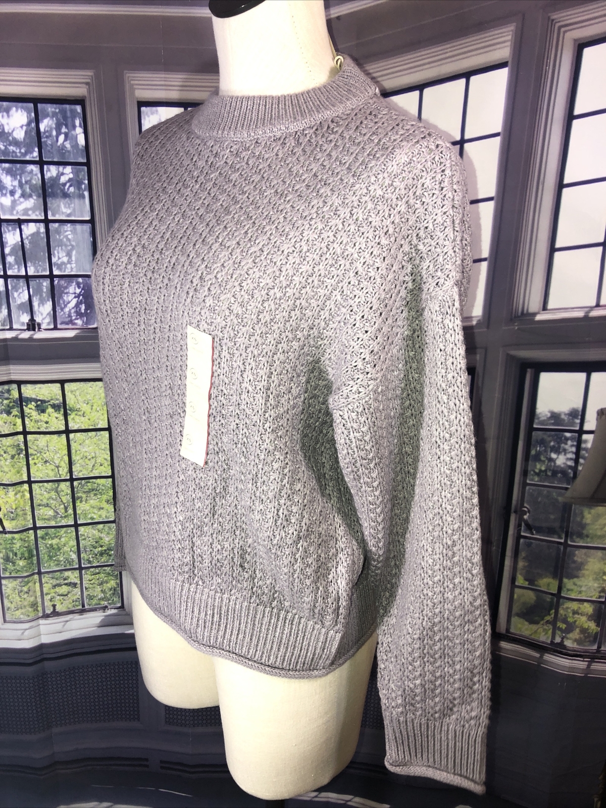 Women's Crewneck Pullover Sweater Universal Thread Size XS for sale