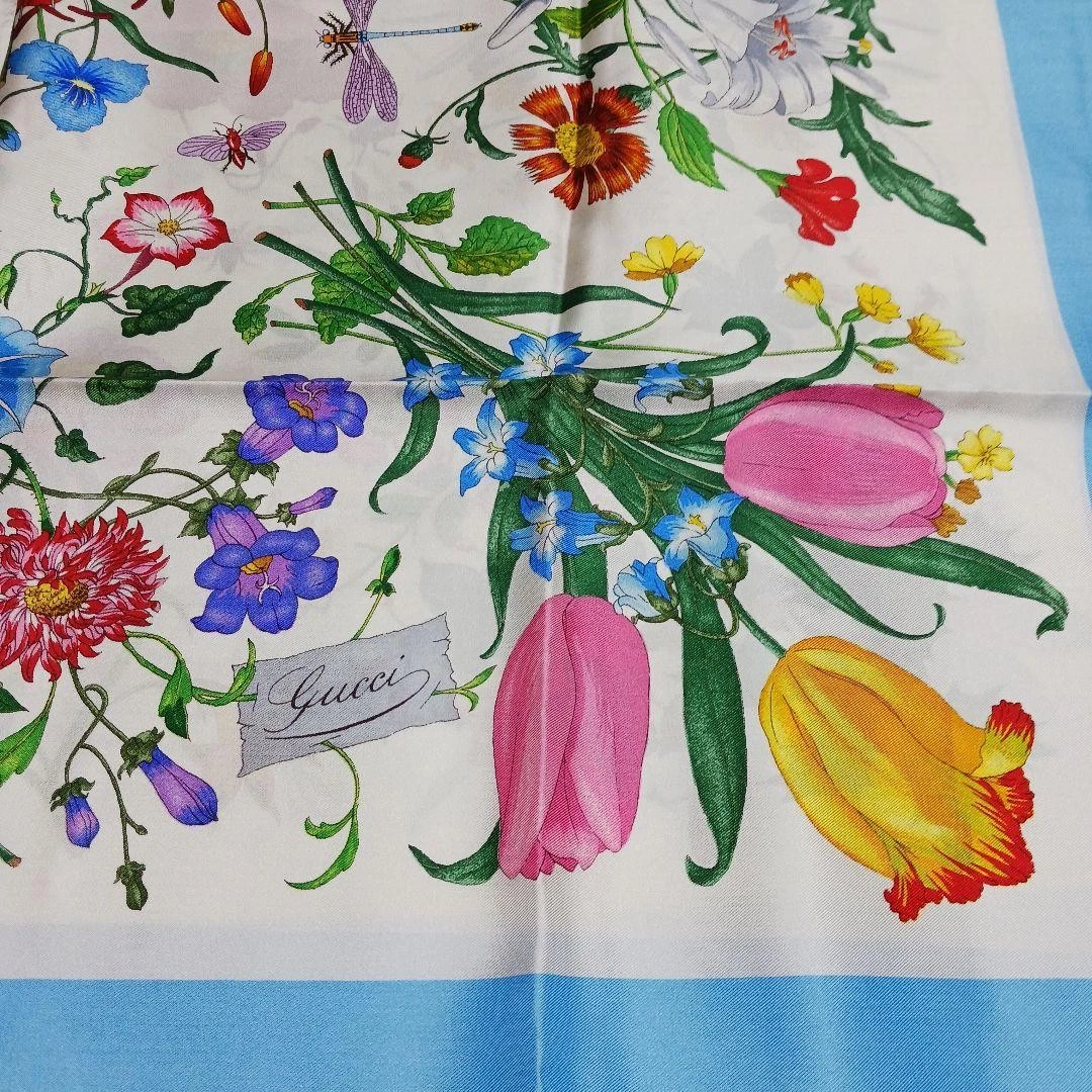 Authentique écharpe GUCCI motif tulipes florales 100% soie bleu multicolore du Japon