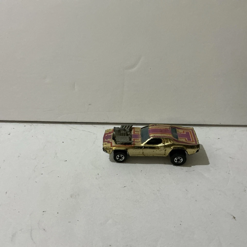 Hot Wheels Rodger Dodger 1970 Oro Cromo Blackwall Hecho en Hong Kong Foto 4 de 4