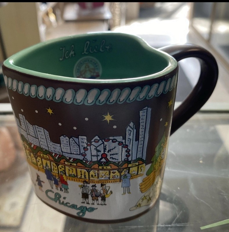 2018 Chicago Christmas Market Coffee Tea Heart Mug Christkindlmarket Daley Plaza