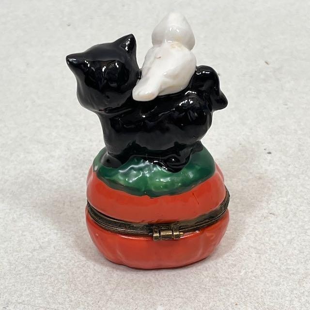 Halloween Black Cat Bird Pumpkin Porcelain Hinged Trinket Box Figurine