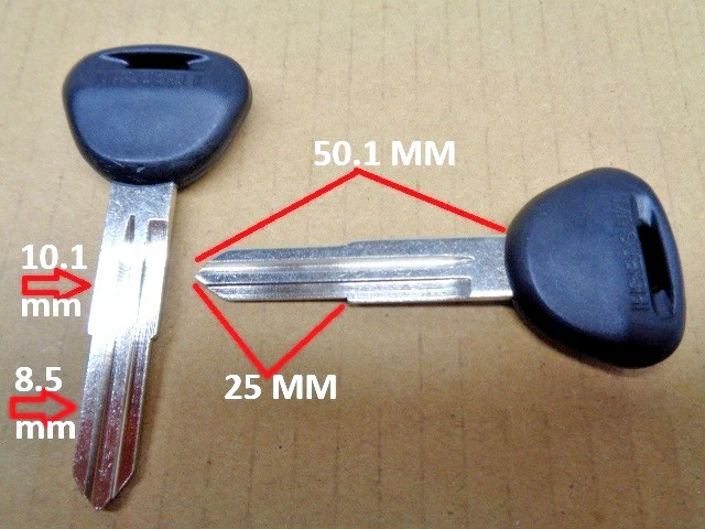 DOS LLAVES EN BLANCO SE ADAPTAN A GALANT ECLIPSE 3000GT (LOTE DE 2) ¡NUEVAS! EE. UU. ¡ENVÍO! Foto 2 de 3