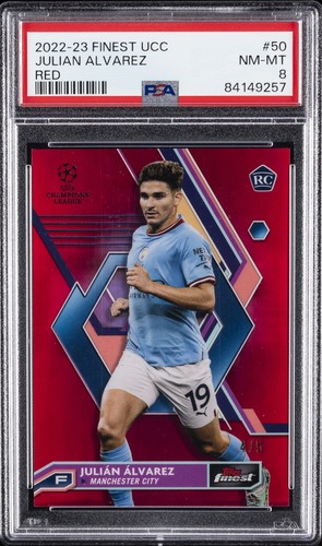 2022-23 TOPPS FINEST UEFA CLUB COMPETITIONS #50 JULIAN ALVAREZ 1/5 PSA 8