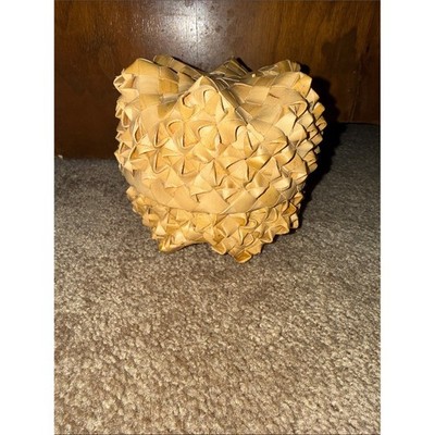 Hawaiian five point star basket