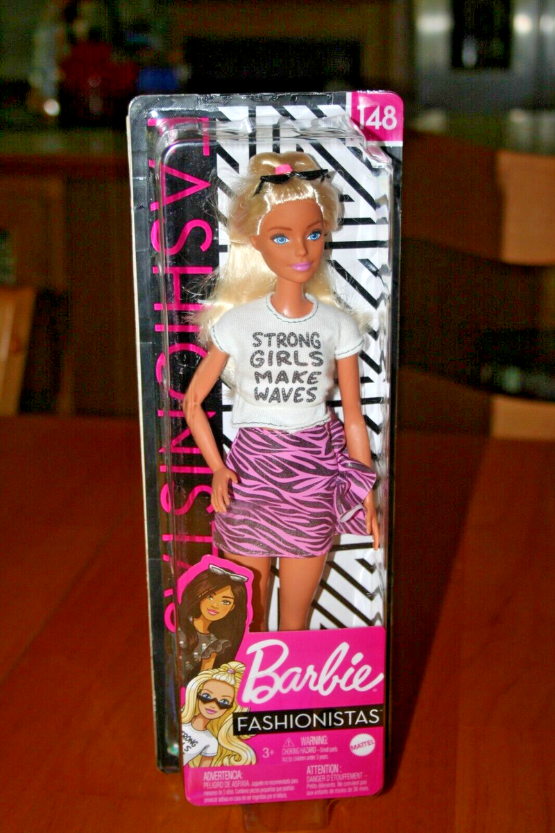 2019 Fashionista #148 Barbie Doll-New in Package