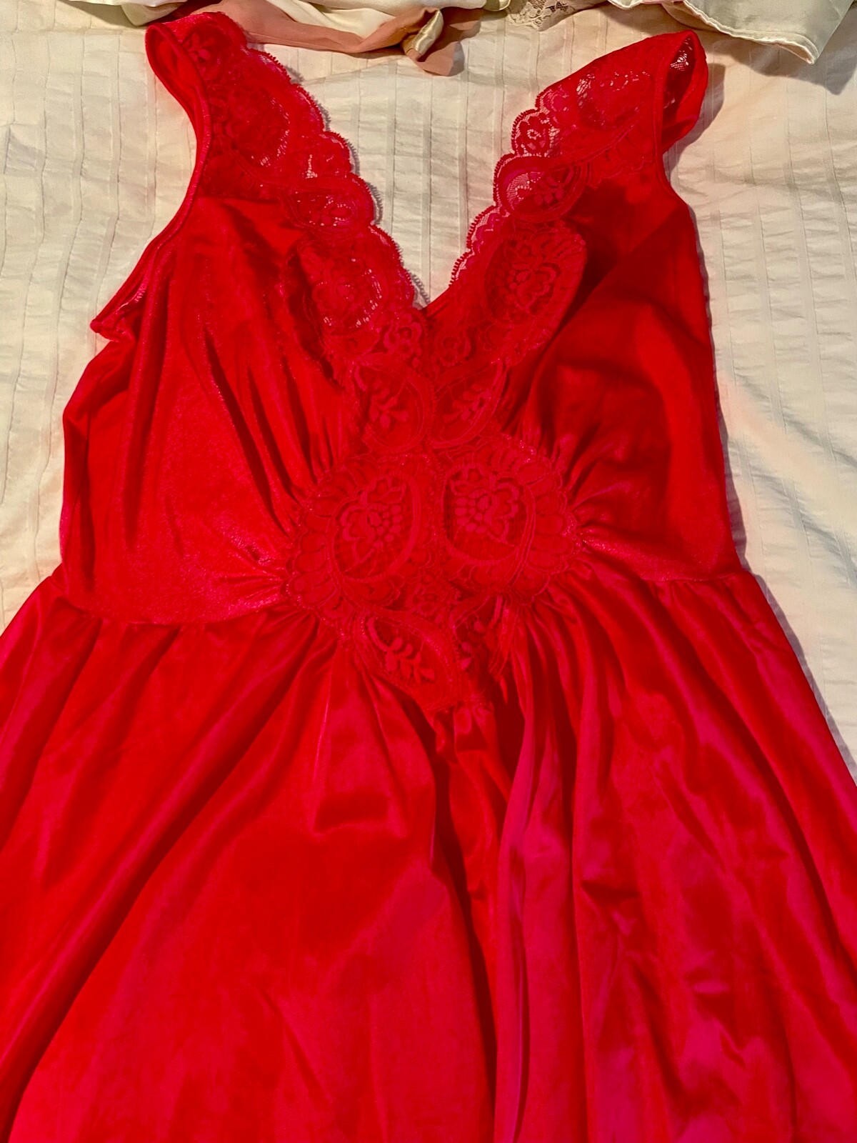 Picture 2 of 6