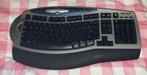 Vintage Microsoft Wireless Photo Keyboard 1027 - Picture 2 of 6