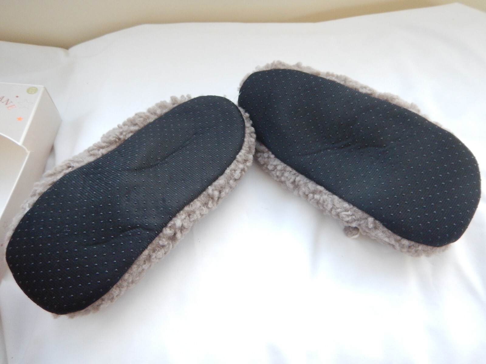 TOTES BARLEY LANE FOOTSIE SLIPPERS eBay