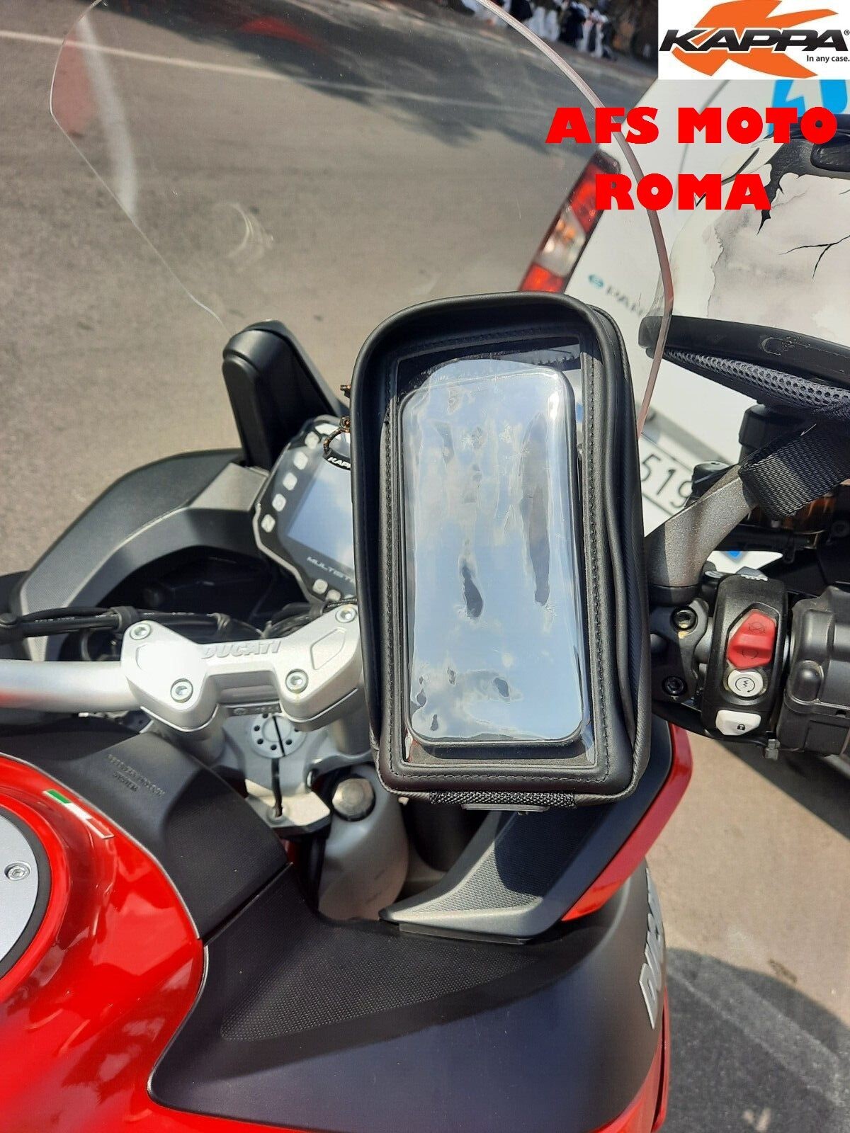 Foto 5 di 6