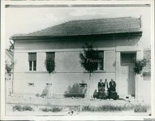 1929 Residents Posing Before Large Home In Radna Romania Housing 7X9 Press Photo