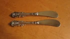 LOT OF 2 WALLACE SIR CHRISTOPHER STERLING SILVER HOLLOW HANDLE BUTTER SPREADERS