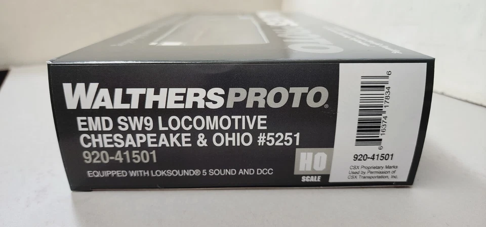 CHESAPEAKE & OHIO RR EMD SW900 diesel 5251 Walthers Proto 920-41501 LokSound DCC - Image 3 of 3