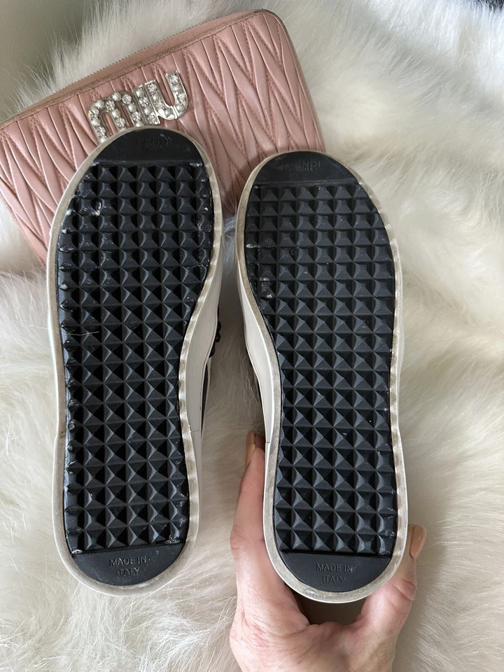 ZAPATILLAS MOCASINES FENDI KARL LAGERFELD COLABORACIÓN CUERO TACHONADO “KARLITO” 37 Foto 3 de 4