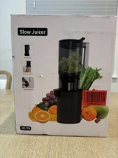 Coldpress juicer with 6.1" feed chute for whole fruits easy to clean, high yield