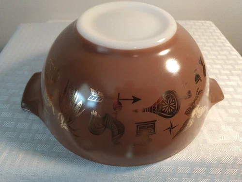 Vintage Pyrex 442 Early American Cinderella Nesting Bowl 1.5 Qt. Brown & Gold