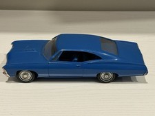 VINTAGE 1967 CHEVY IMPALA SS 427 DEALER PROMOCJA SAMOCHÓD ZABAWKA MODEL 1:25