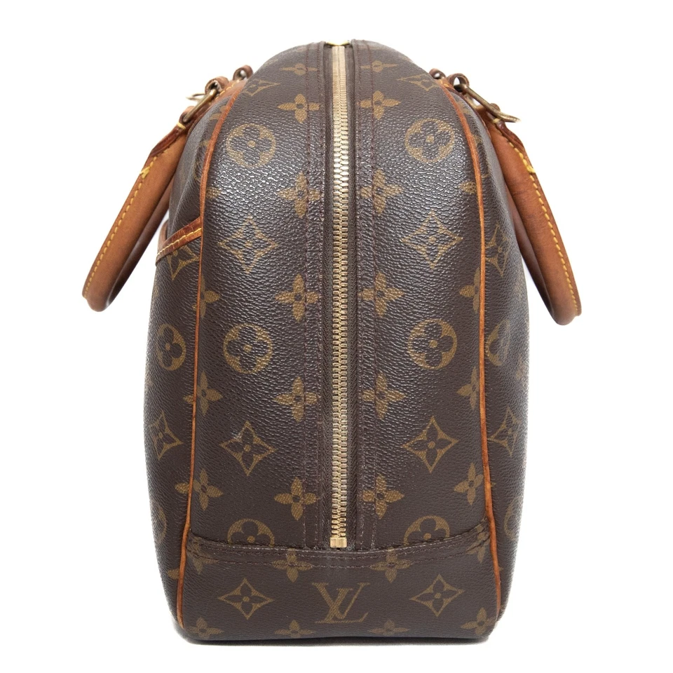 Cartera de equipaje de mano Louis Vuitton con monograma Deauville cosmética durante la noche Foto 2 de 4