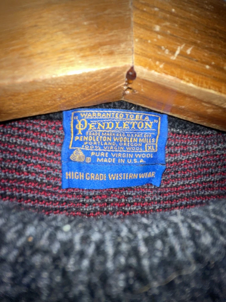 Vintage Mens Pendleton Virgin Wool Sweater Size XL Aztec Made In USA 90s - Image 4 of 4
