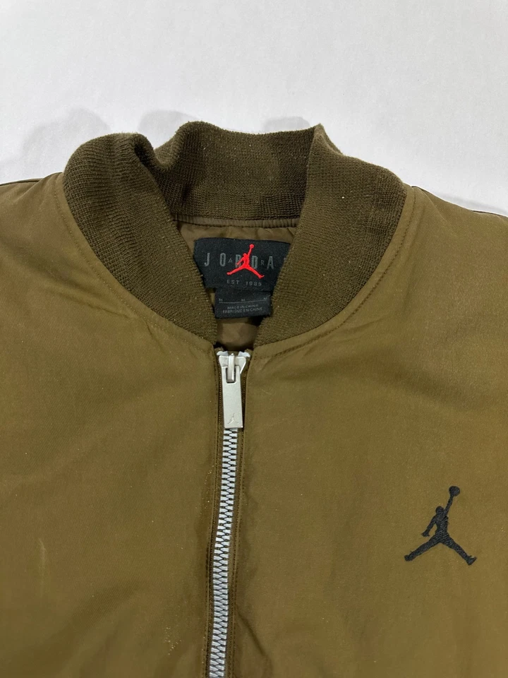 Jordan Flight Bomber Jacket Size M Green - Image 3 of 4