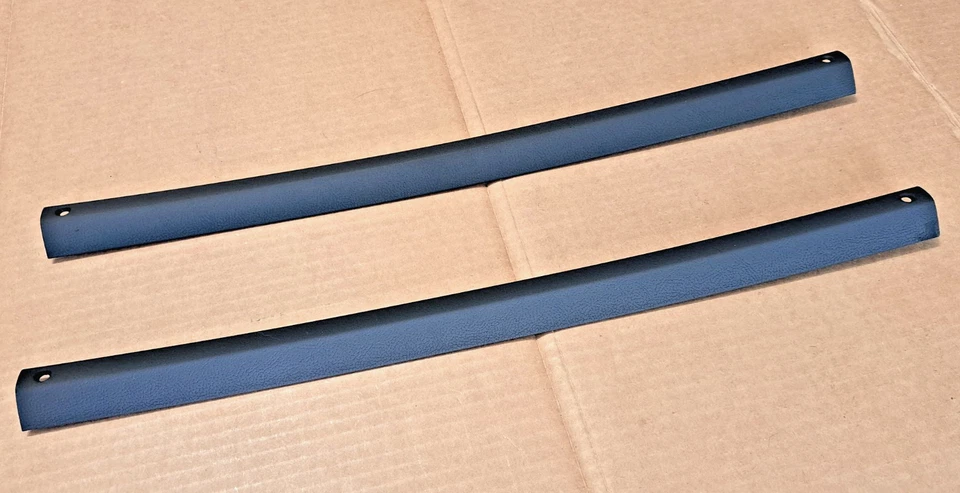 Carrocería Mopar B 1973-74 Dodge Charger SE solo interior techo de acero moldura de ventana Foto 3 de 4